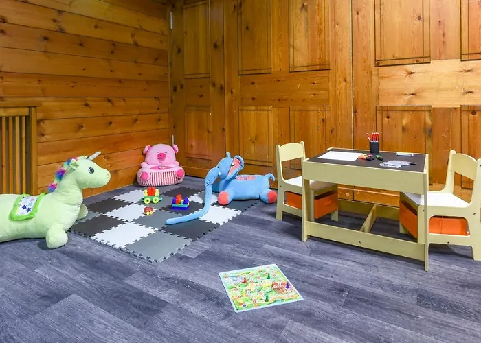 Отель Eterlou 3*